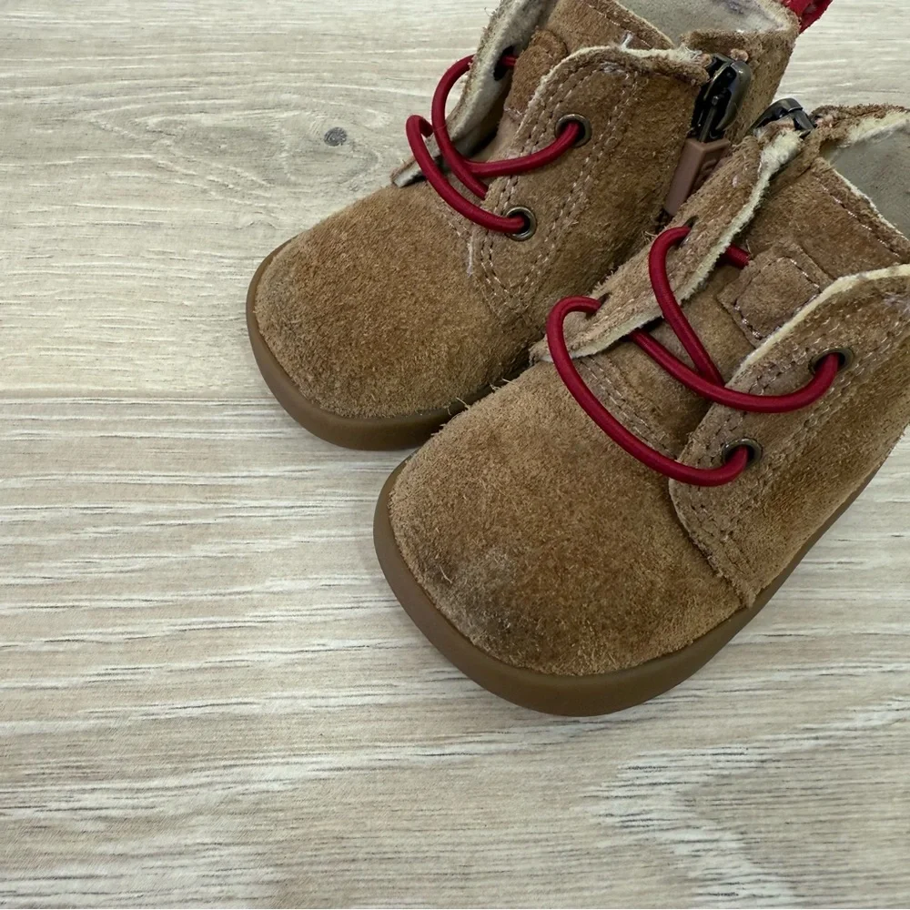 Ugg Tan Kristjan Chukka Boot